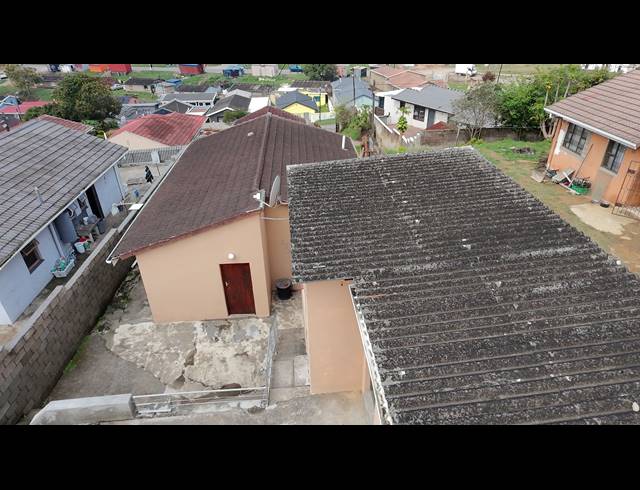 3 BEDROOM HOUSE FOR SALE IN UMLAZI Q